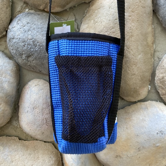 NWT OlovesM Eco-Friendly Cell Phone & Water Bottle Plus Made with Yoga Mats Bag - Picture 2 of 11